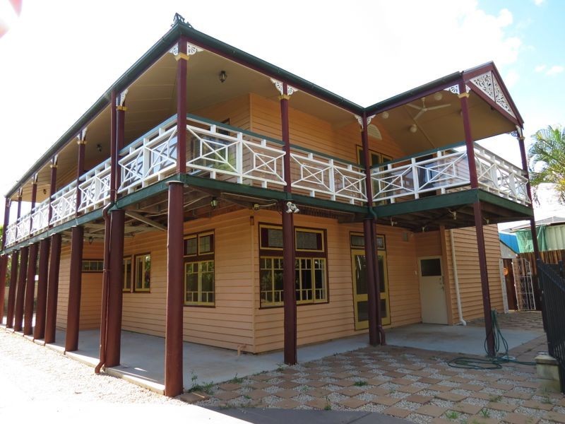 335 Bloomfield Street, Cleveland QLD 4163