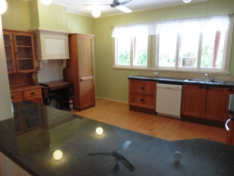 335 Bloomfield Street, Cleveland QLD 4163