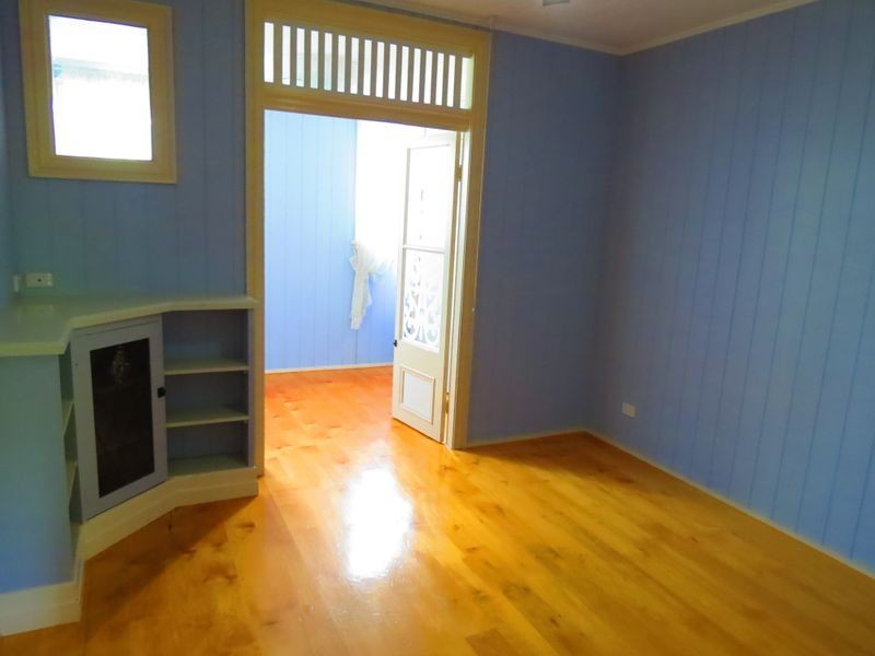 335 Bloomfield Street, Cleveland QLD 4163