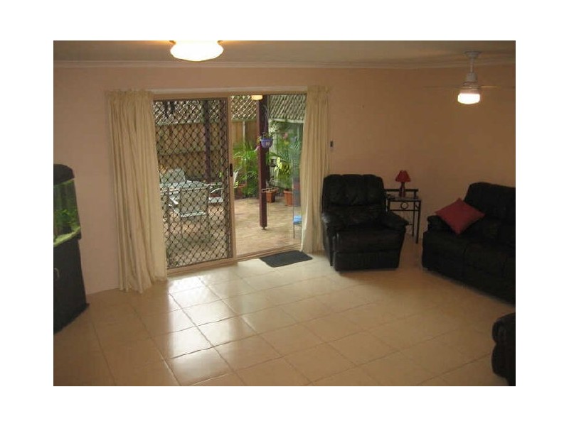 8/18 Channel Street, Cleveland QLD 4163