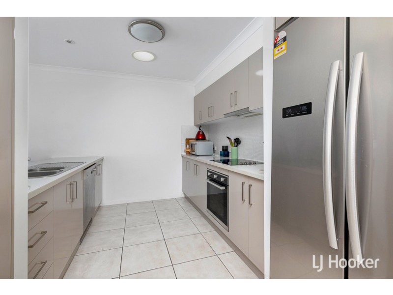 2/1-3 Sheena Street, Wellington Point QLD 4160