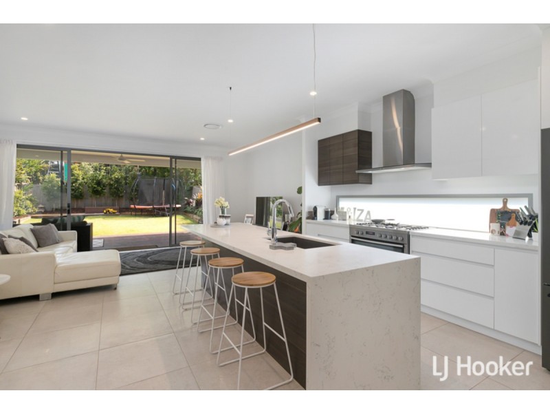 31 Frederick Street, Wellington Point QLD 4160