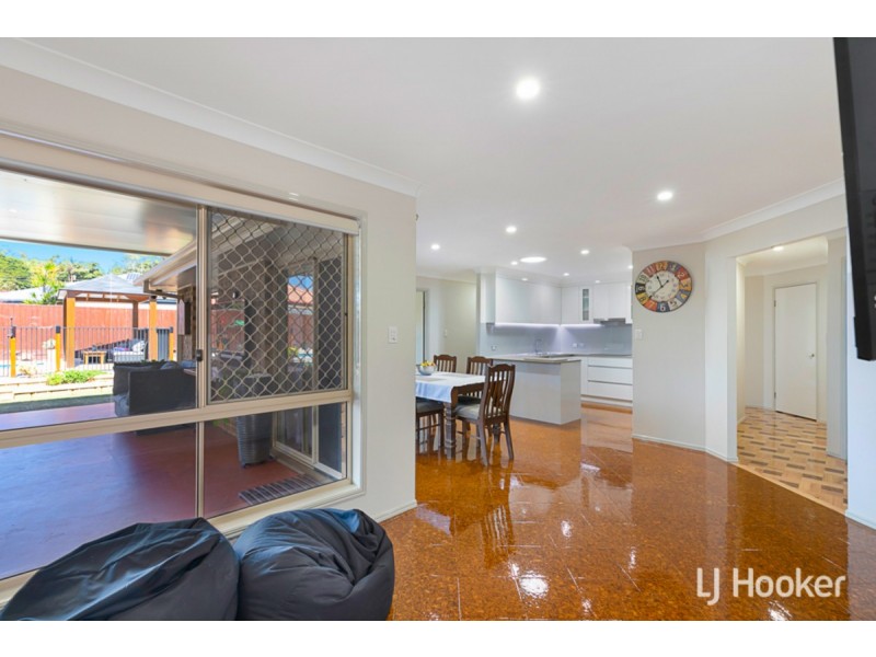 9 Horizon Place, Redland Bay QLD 4165