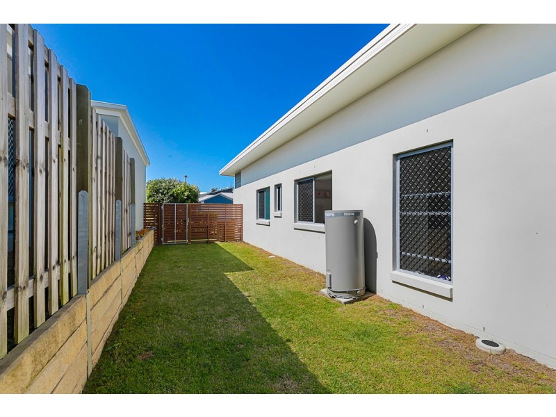 53 Girraween Crescent, Capalaba QLD 4157
