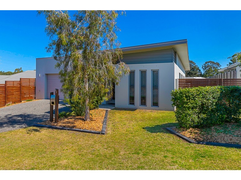 53 Girraween Crescent, Capalaba QLD 4157