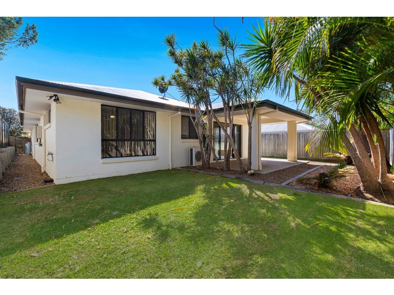 16 Gilchrist Street, Wellington Point QLD 4160