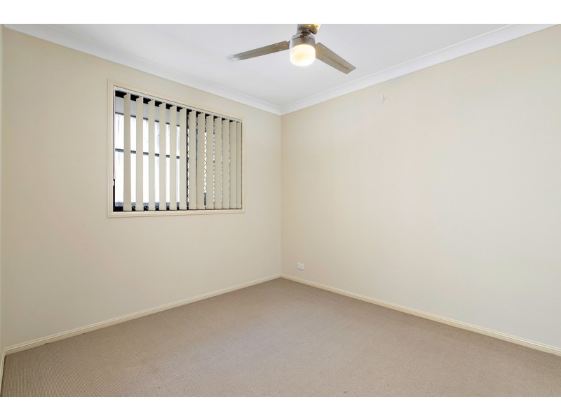 16 Gilchrist Street, Wellington Point QLD 4160