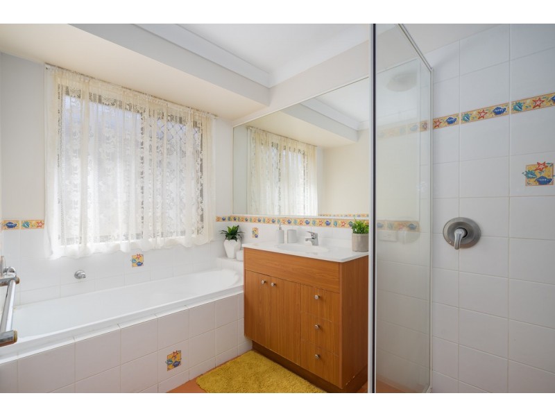 10 Franbridge Place, Victoria Point QLD 4165