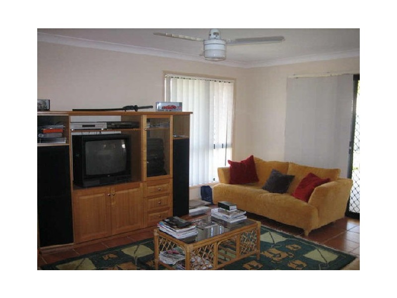 20 Burkett Crescent, Victoria Point QLD 4165