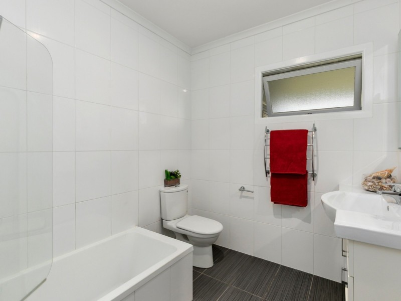 10 Enderby Street, Mount Gravatt East QLD 4122