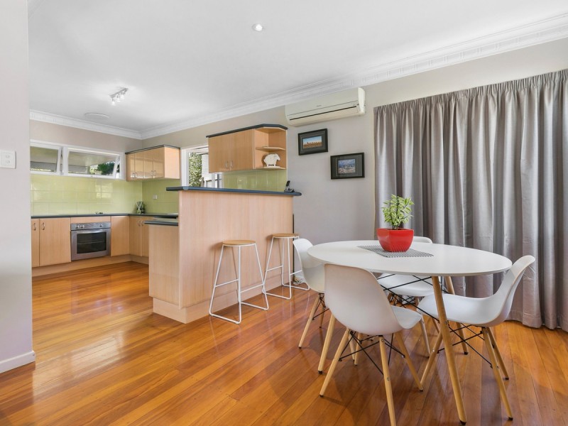 10 Enderby Street, Mount Gravatt East QLD 4122