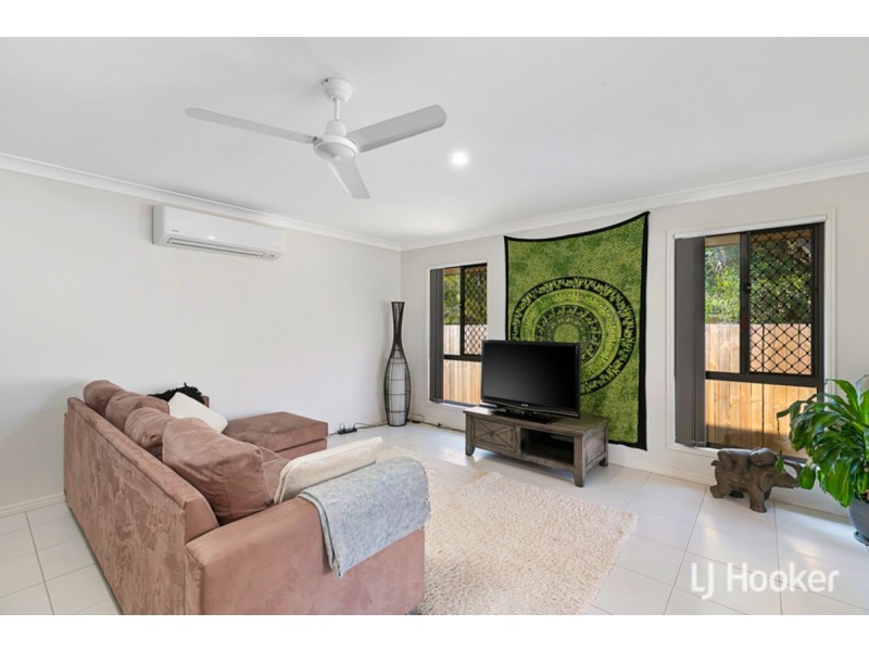 29 Pyrus Place, Redland Bay QLD 4165