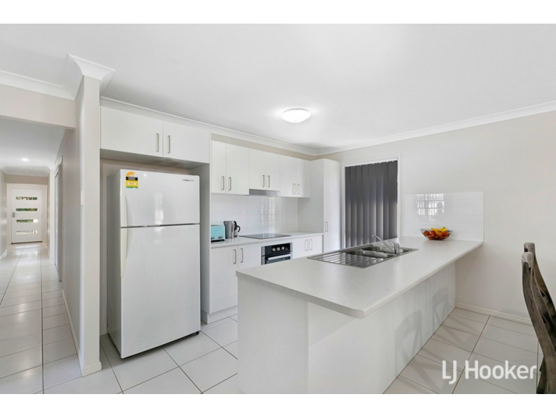 29 Pyrus Place, Redland Bay QLD 4165
