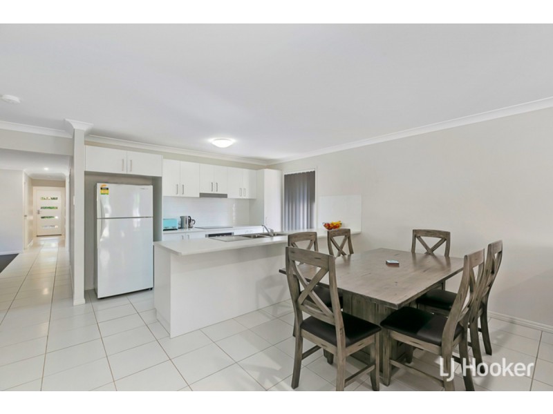 29 Pyrus Place, Redland Bay QLD 4165