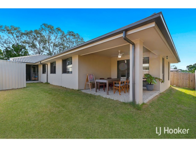 29 Pyrus Place, Redland Bay QLD 4165