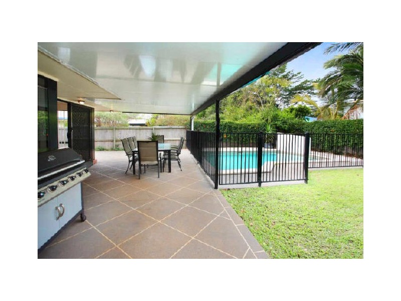 19 Rose Street, Ormiston QLD 4160