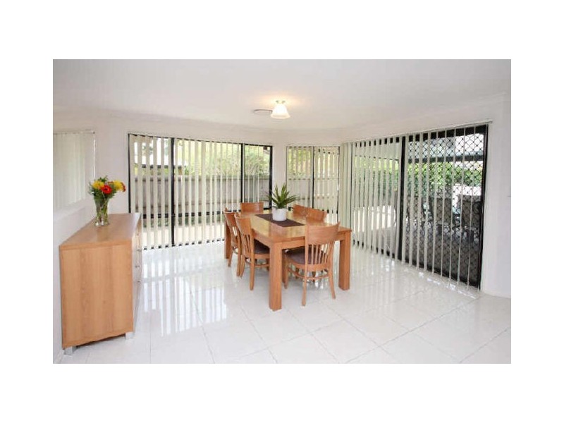 19 Rose Street, Ormiston QLD 4160