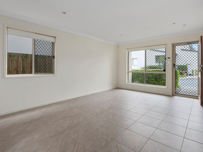6/11 Tripcony Place, Wakerley QLD 4154
