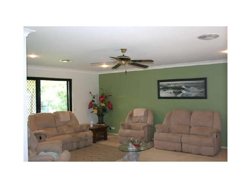 17 Poloni Place, Wellington Point QLD 4160