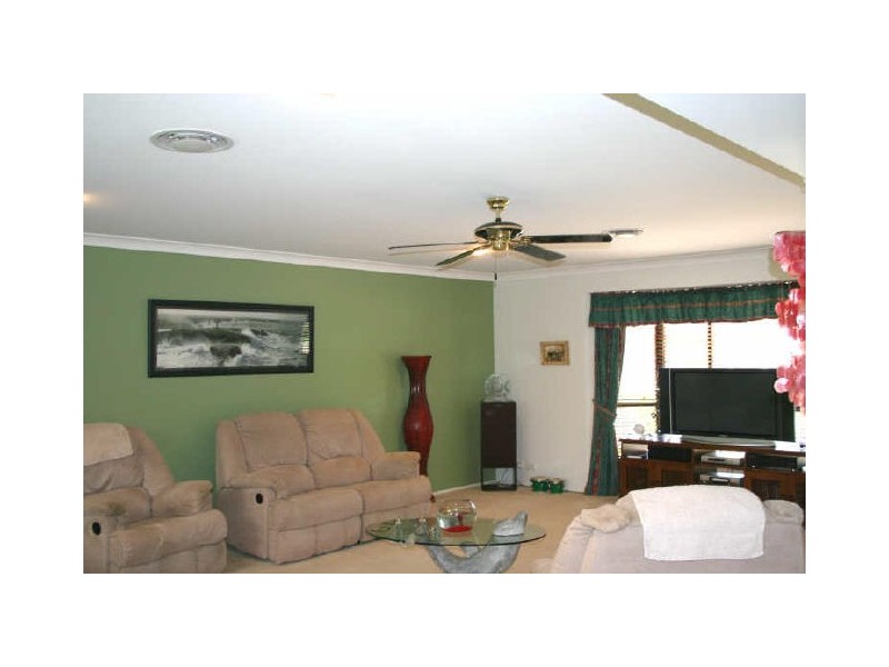 17 Poloni Place, Wellington Point QLD 4160