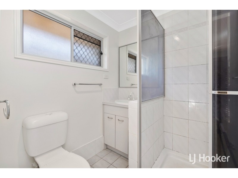 42 Skinner Avenue, Wellington Point QLD 4160