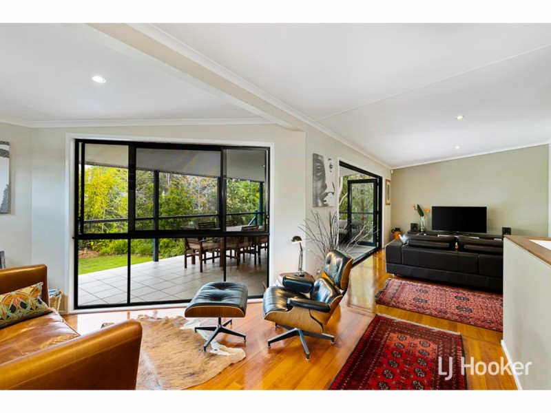 20 Grevillea Street, Redland Bay QLD 4165