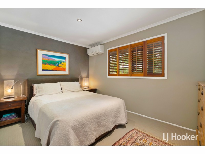 20 Grevillea Street, Redland Bay QLD 4165
