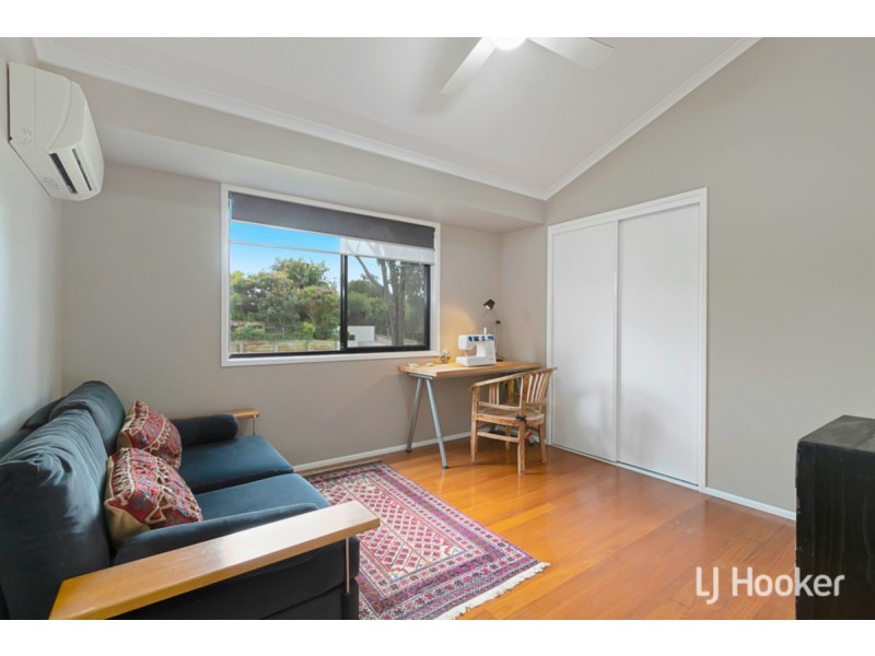 20 Grevillea Street, Redland Bay QLD 4165