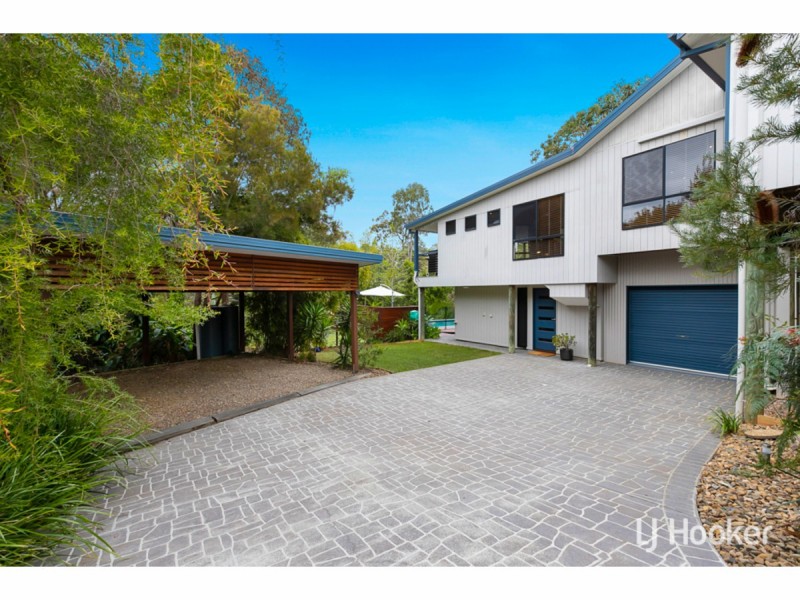 20 Grevillea Street, Redland Bay QLD 4165