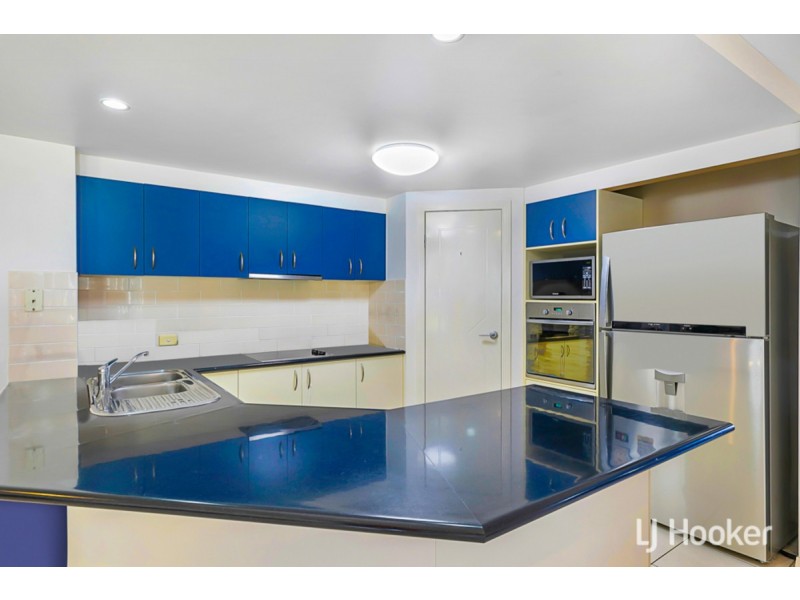 4 McConechy Drive, Victoria Point QLD 4165