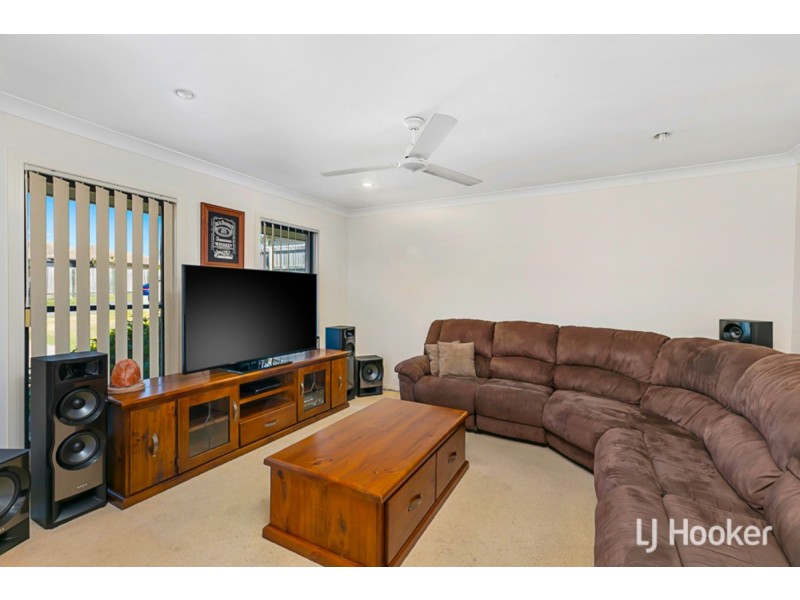 4 McConechy Drive, Victoria Point QLD 4165