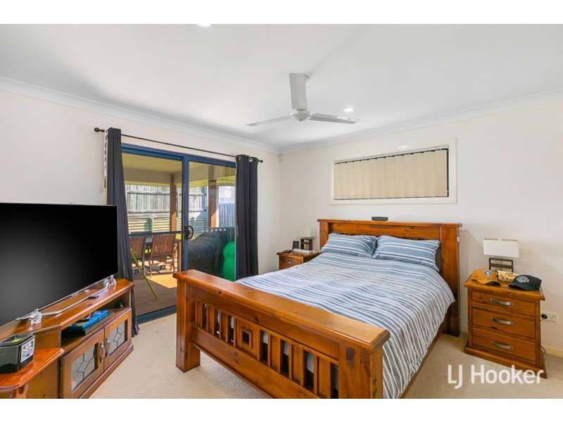 4 McConechy Drive, Victoria Point QLD 4165