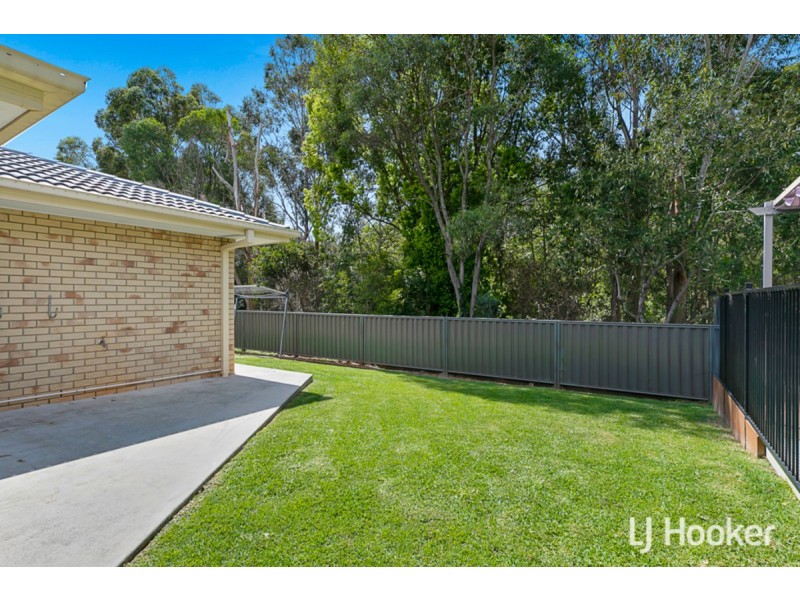 12 Sunningdale Drive, Redland Bay QLD 4165