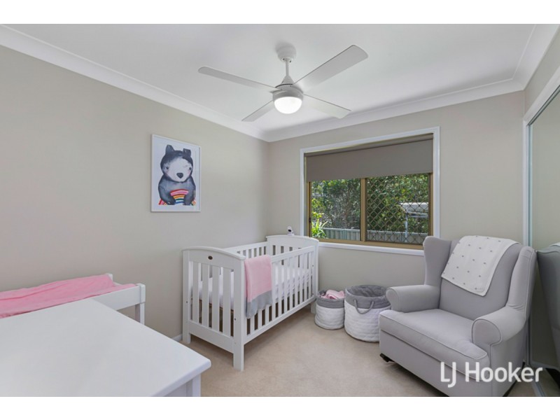 12 Sunningdale Drive, Redland Bay QLD 4165
