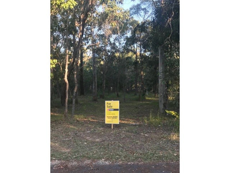 4 Pindarri Street, Lamb Island QLD 4184