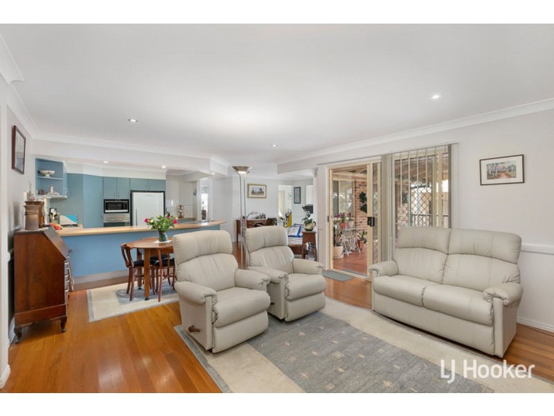 6 Lomond Place, Victoria Point QLD 4165