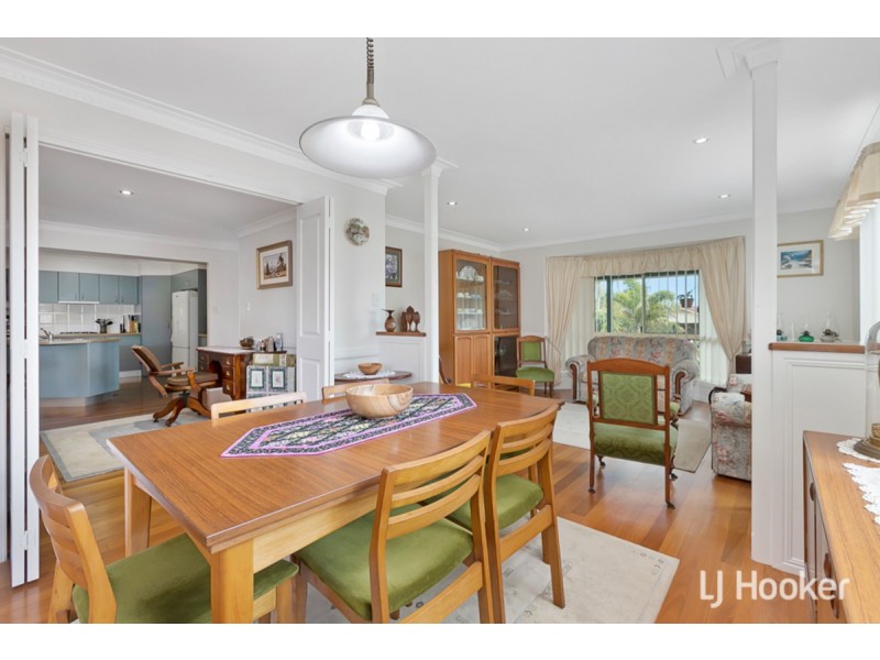 6 Lomond Place, Victoria Point QLD 4165