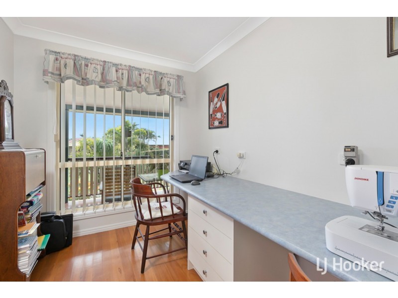 6 Lomond Place, Victoria Point QLD 4165