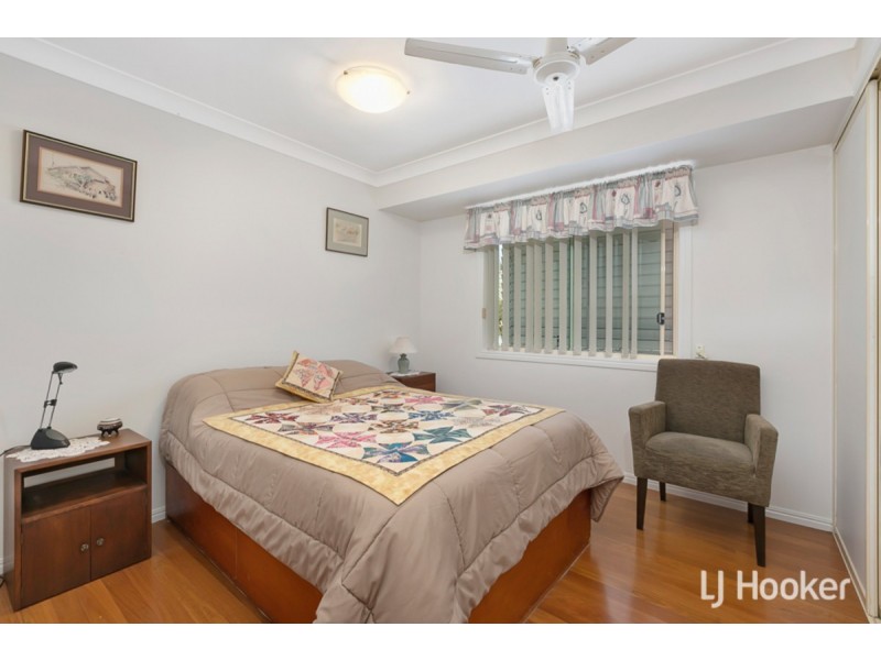 6 Lomond Place, Victoria Point QLD 4165