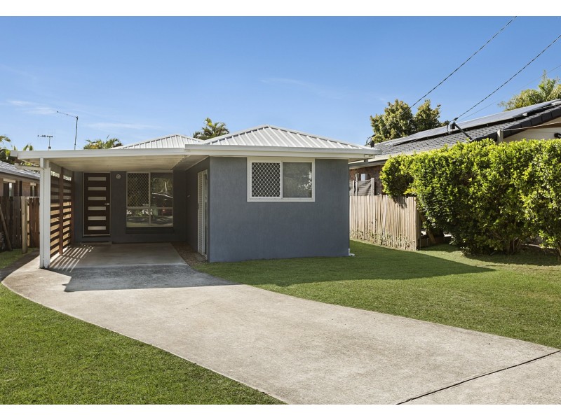 7 Michael Street, Redland Bay QLD 4165