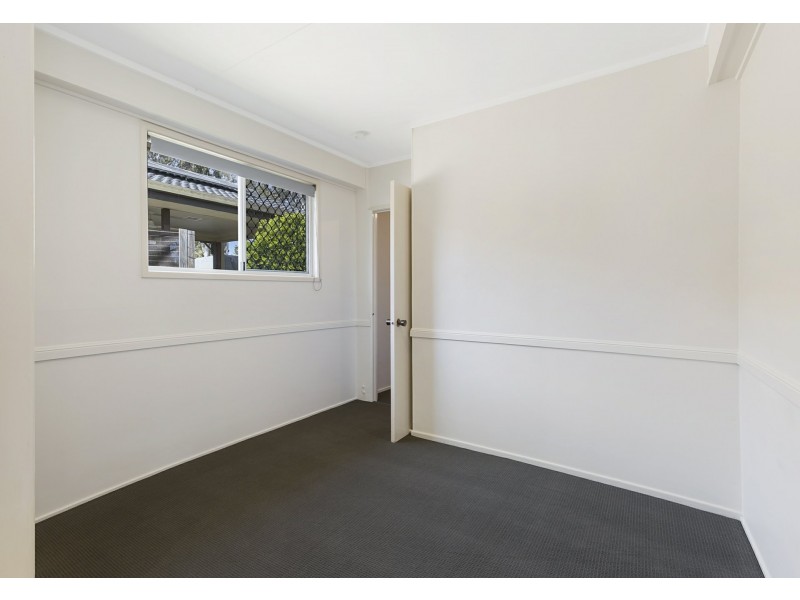 7 Michael Street, Redland Bay QLD 4165