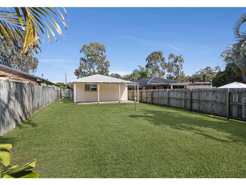 7 Michael Street, Redland Bay QLD 4165