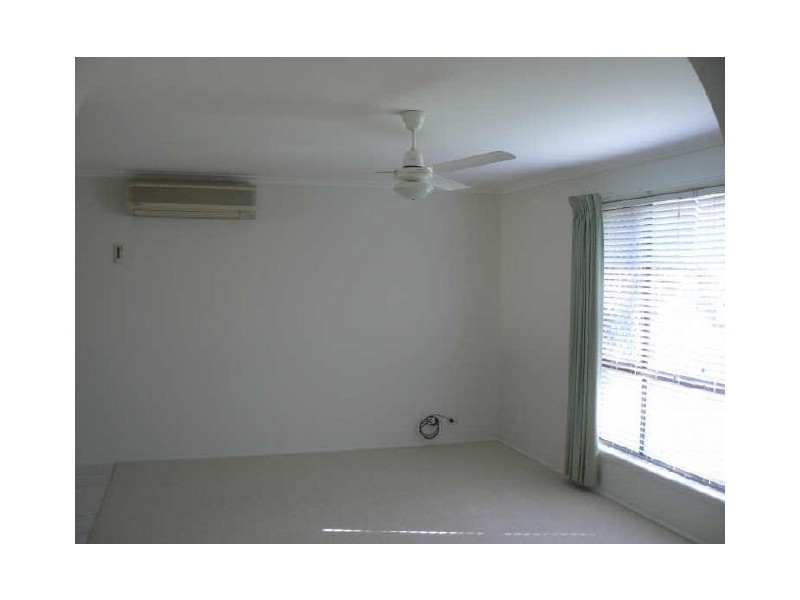 9 Vella Court, Cleveland QLD 4163