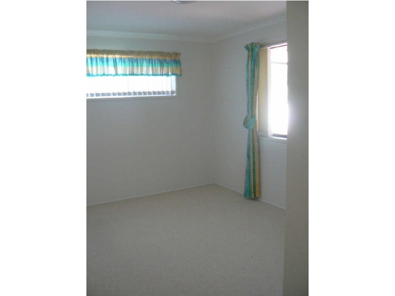 9 Vella Court, Cleveland QLD 4163