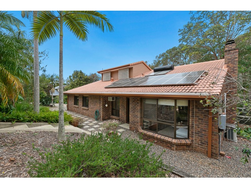 10 Parkwood Drive, Capalaba QLD 4157