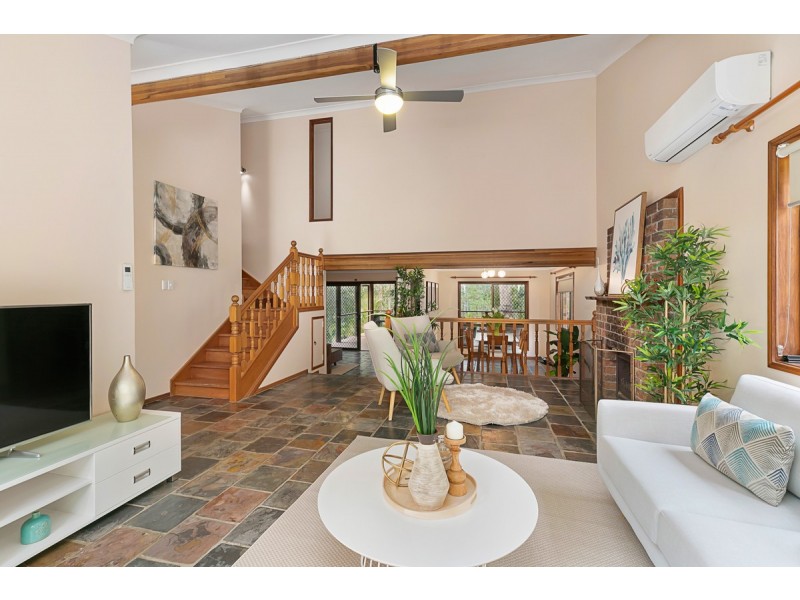 10 Parkwood Drive, Capalaba QLD 4157