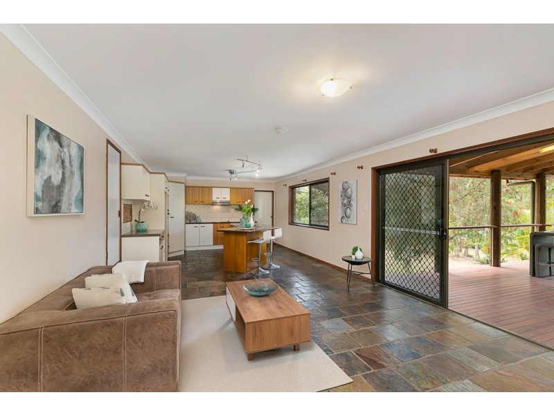 10 Parkwood Drive, Capalaba QLD 4157