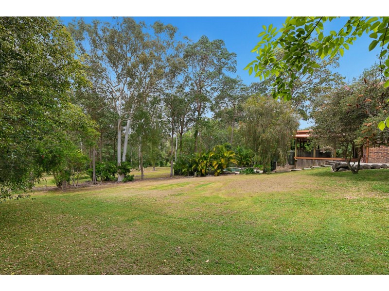 10 Parkwood Drive, Capalaba QLD 4157