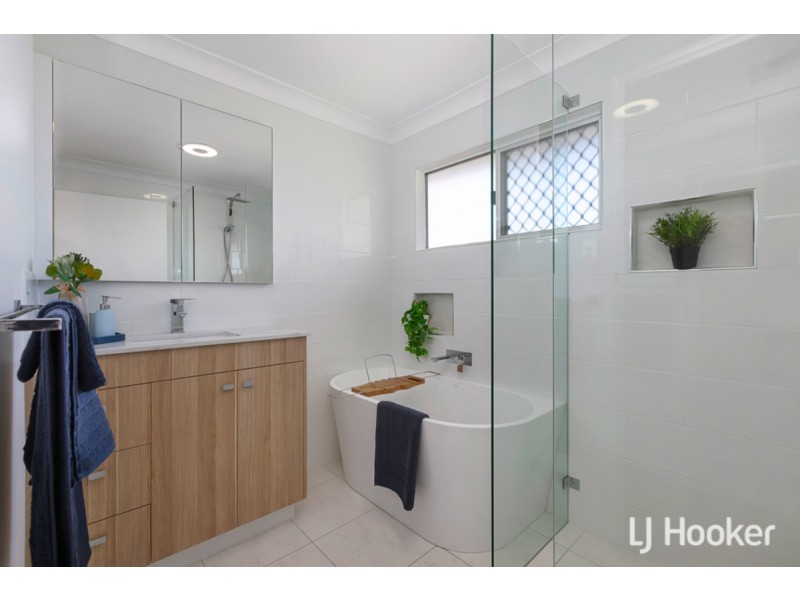 5A Parakeet Street, Birkdale QLD 4159