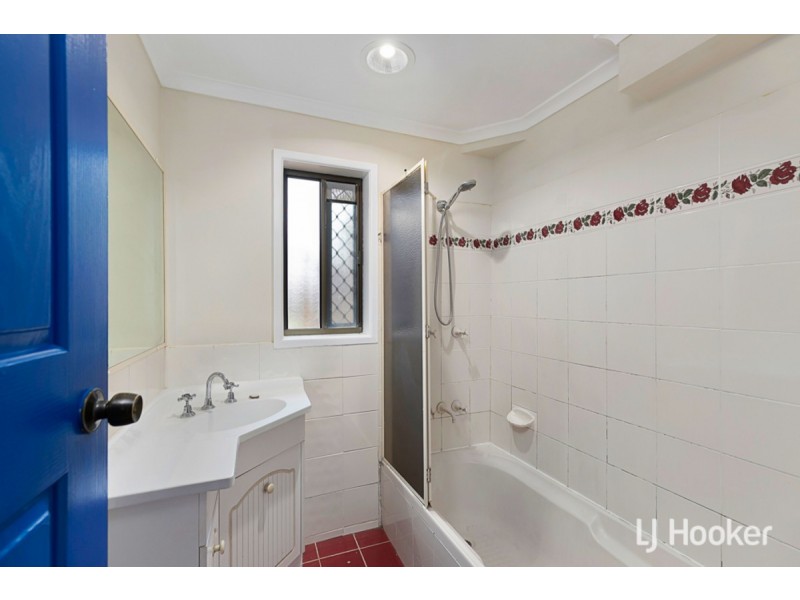 15 Joslin Street, Birkdale QLD 4159